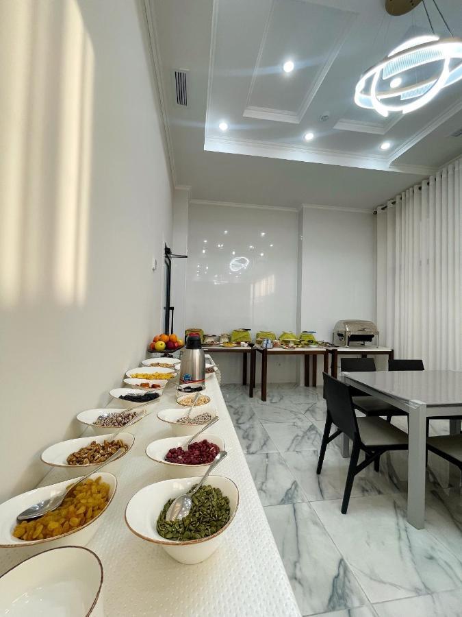 Hotel Nova Bishkek Ngoại thất bức ảnh