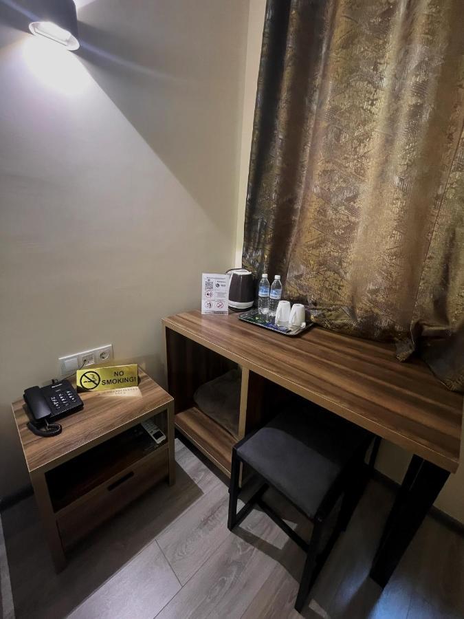 Hotel Nova Bishkek Ngoại thất bức ảnh
