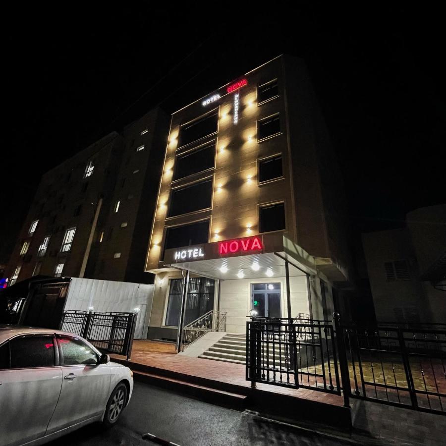Hotel Nova Bishkek Ngoại thất bức ảnh